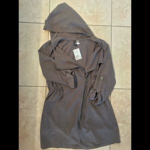 Khaki Light Coat H&M NEW WITH TAGS! Size 4